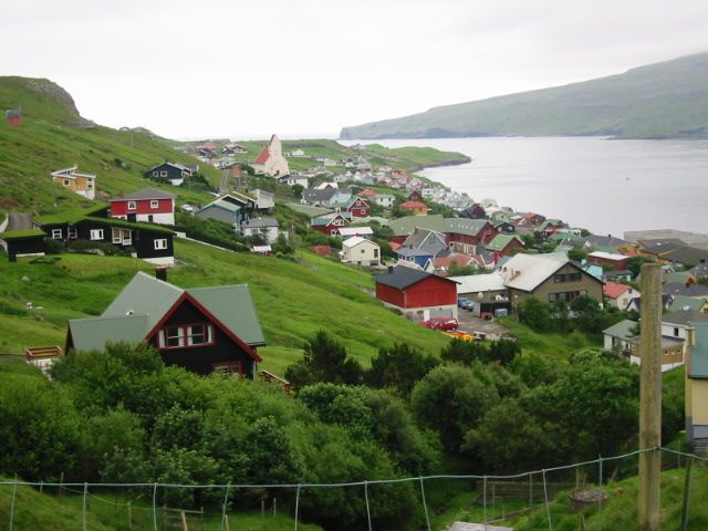 Resultado de imagem para Tvøroyri